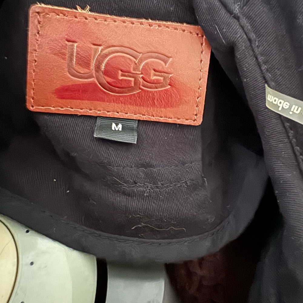 STORE CLOSING SALE Ugg convertible field Parka Jacket with Fur Trim - Picture 10 of 10